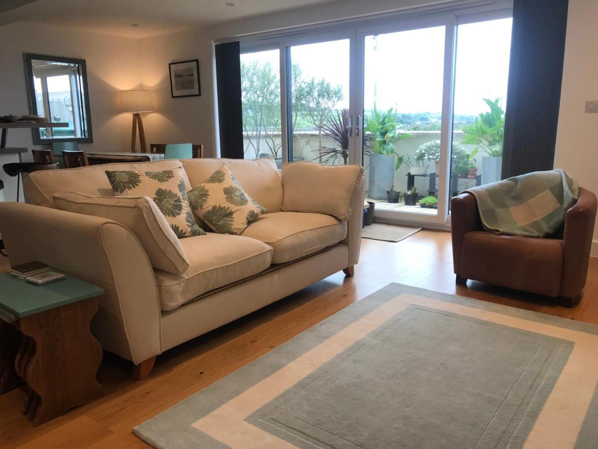 Modern Apartment With Stunning Views, Close To Amenities And St Ives Hayle Dış mekan fotoğraf